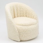 (image for) Posh White Sherpa Round Easy Chair