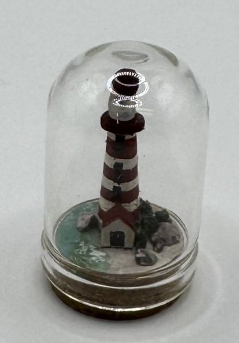 (image for) Miniature Scene in Glass Dome