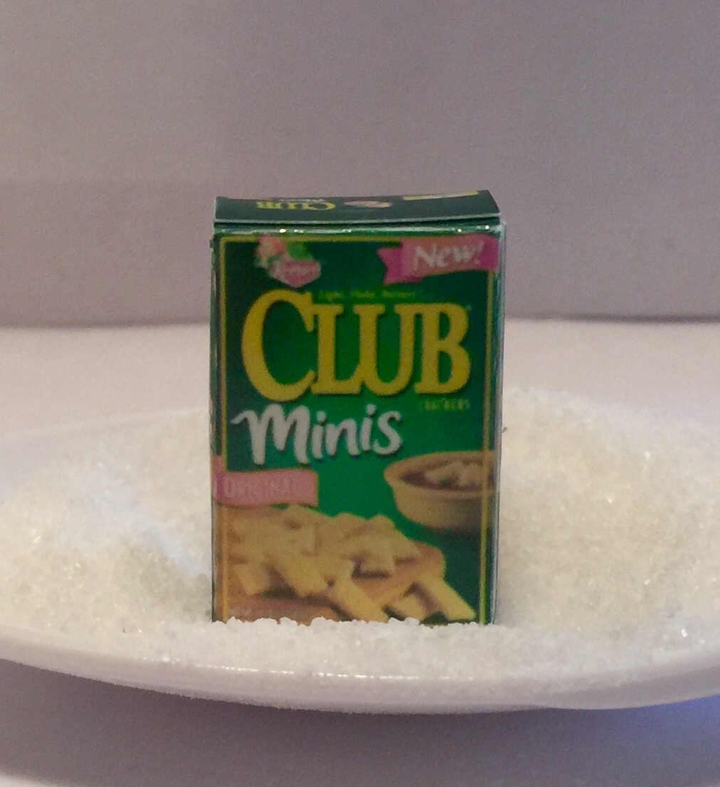 Club Minis Crackers Box
