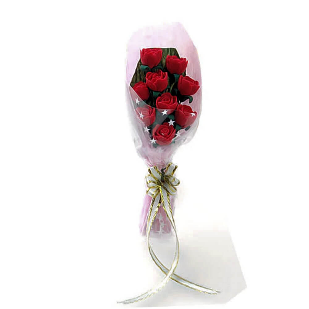 Bouquet of Red Roses Mary's Dollhouse Miniature Accessories