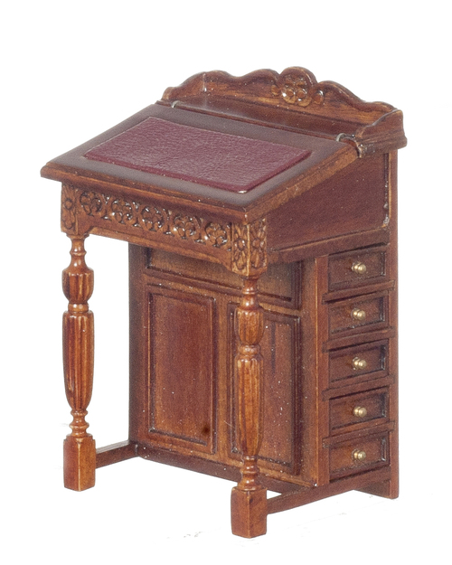 18th Century Davenport Desk - Walnut