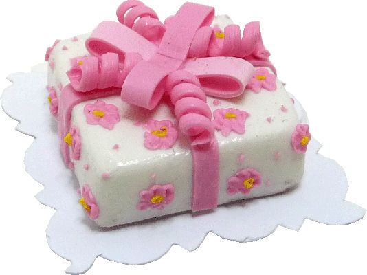 Pink Square Bow Cake 1:12 Scale Dollhouse Miniature 