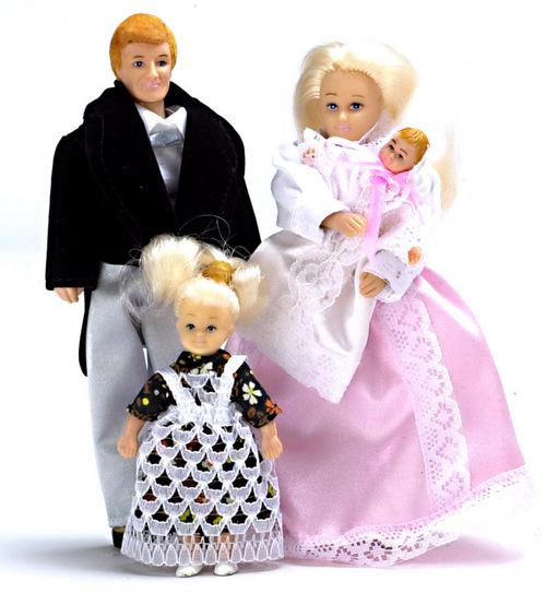 Victorian Doll Familiy Blonde 4pc