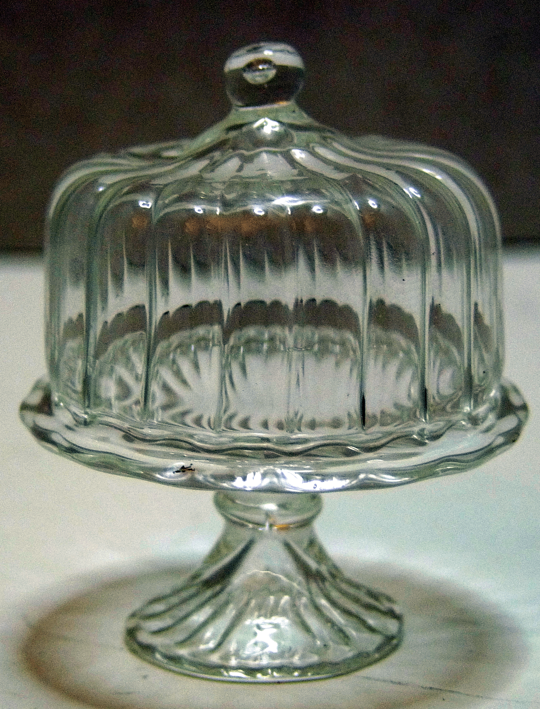 Ribbed Glass Cake Plate w/ Dome Cover Mary's Dollhouse Miniature